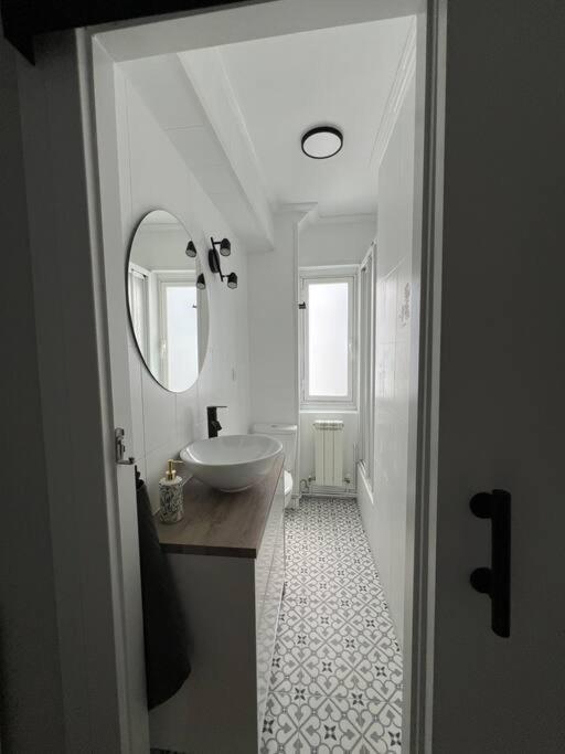 Ferienwohnung Piso Acogedor Cerca Del Centro. Burgo Exterior foto
